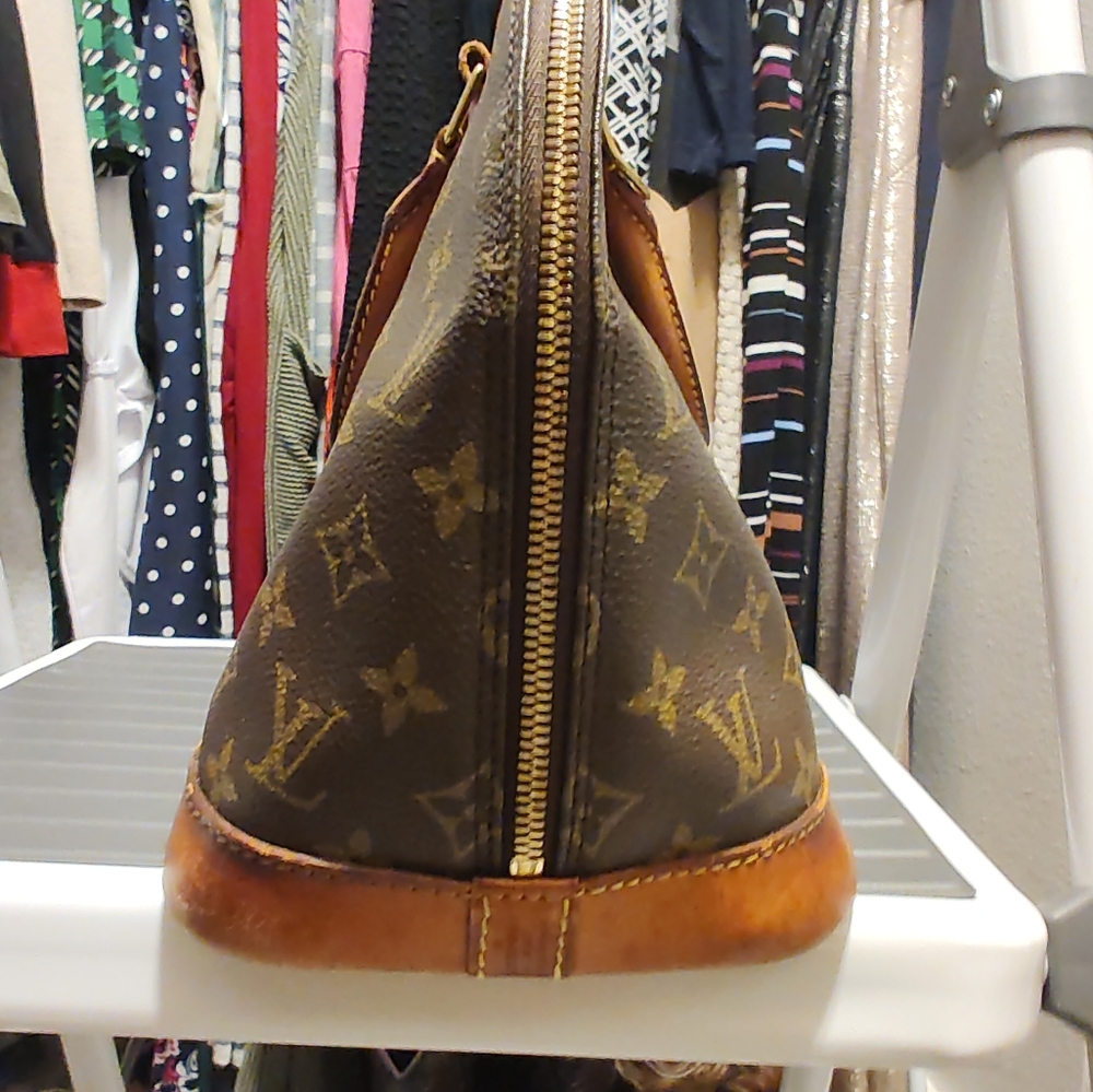 Louis Vuitton Brown Monogram Satchel with Scarf Accent - Alma Bag Used - Picture 4 of 14